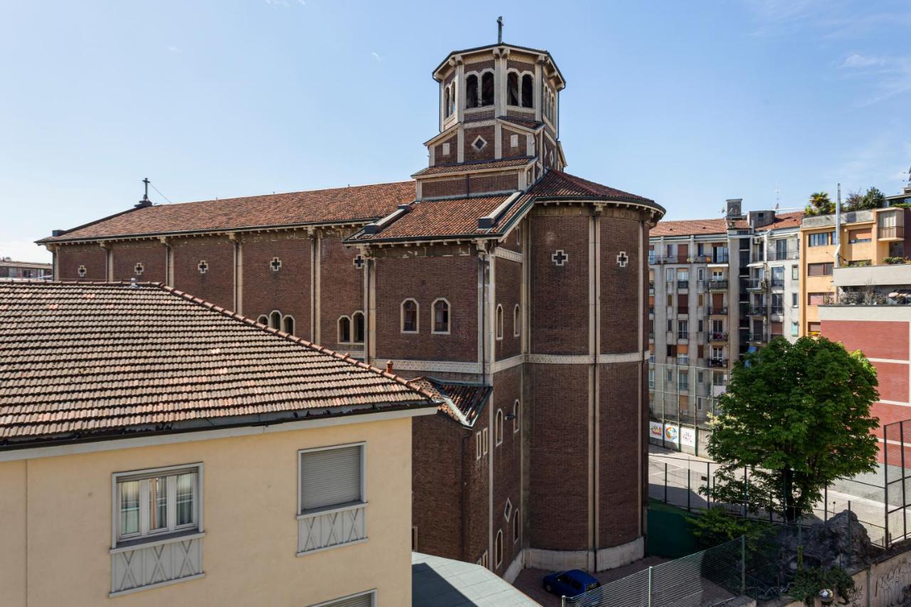Skyview Nolo Studio Via Varanini Milan Bagian luar foto
